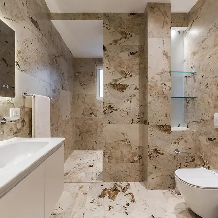A&h Azure 2br By Pikhost Appartement Vlorë
